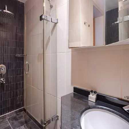 Cozy Intimate 2bd2bath Galata Tower Home! #410 *