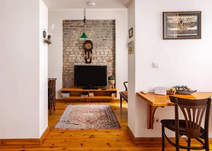 Cozy Intimate 2bd2bath Galata Tower Home! #410 伊斯坦布尔
