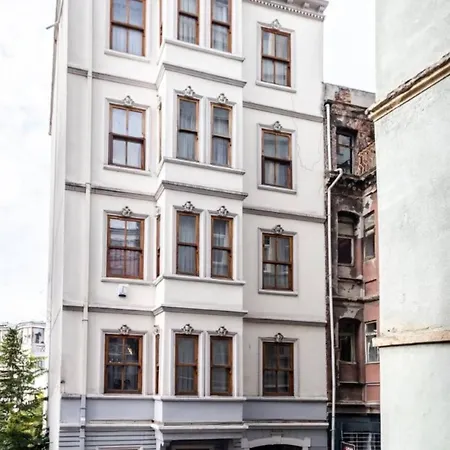Cozy Intimate 2bd2bath Galata Tower Home! #410 * 伊斯坦布尔