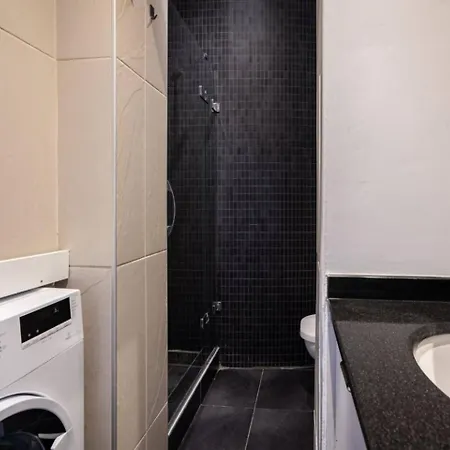 Cozy Intimate 2bd2bath Galata Tower Home! #410 伊斯坦布尔